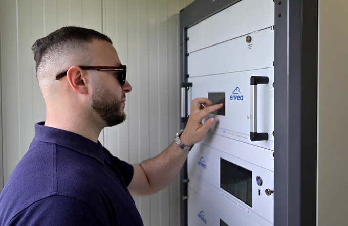 Georgia is expanding its air quality monitoring network with support from the European Union and the United Nations.
Photo: UNDP | Vladimir Valishvili