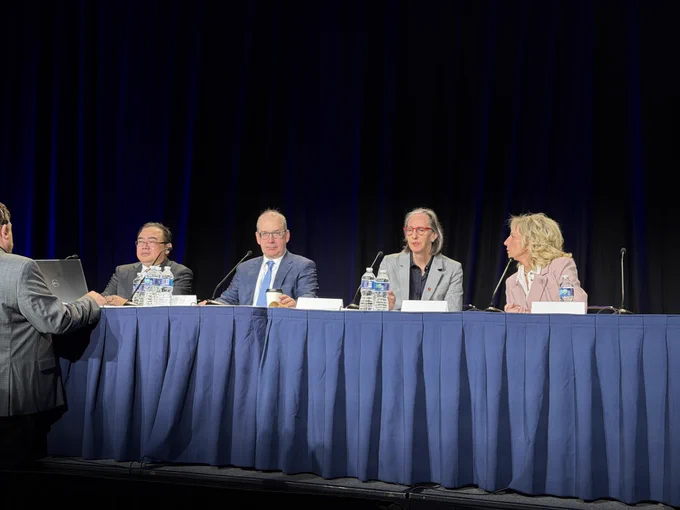 Panelists take Q&A from the audience at the #ASCO26 annual meeting. 