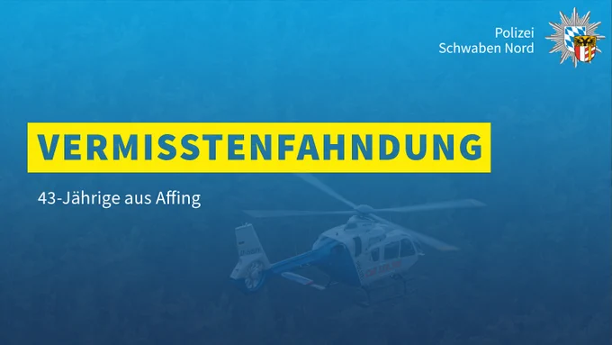 Das Bild zeigt einen Polizeihubschrauber in der Luft. Das Foto hat ein blaues Overlay mit der gelben Überschrift „Vermisstenfahndung“. Oben rechts befindet sich ein Polizeistern. 