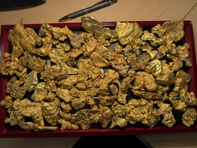 Raw gold nuggets