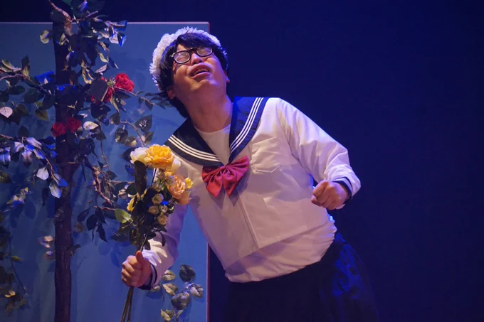 好きな役、役者を教えてください（何人でも）
全員好きです。全員推せる。こんな風に思う劇団は初めてかもしれません。良い空気感を感じる。見てるとじわじわ元気になる。
今回の舞台では、佐藤友紀さん。一見普通の人なのに、なんだか変で面白い。
セーラー服で横から這い出て、よく分からない間に『オフィーリアの花』状態になっている姿が神神しいので、爆笑しました。