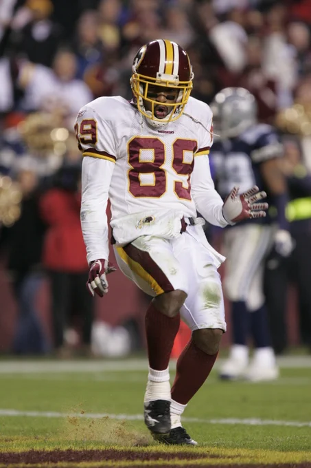 Photo of Santana Moss.