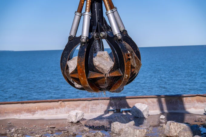 Lorain West Breakwater Repair