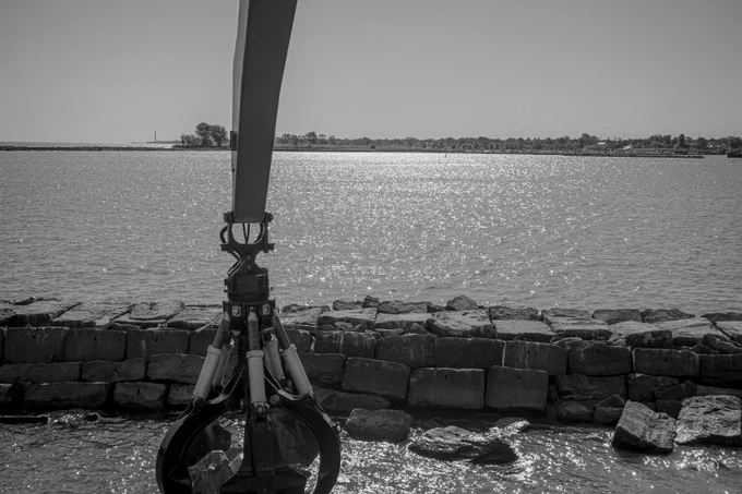Lorain West Breakwater Repair