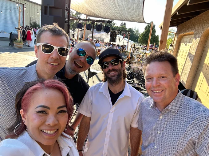 Congrats to the Martins and thank you for having Fast Times at your wedding!
#FastTimes 
#FastTimes80s 
#FastTimesBand 
#FastTimesRocks 
#WeddingBand