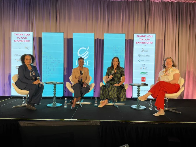 A panel discussion at the Airports Conference of the Americas about the good, bad, and ugly of social media viral events.