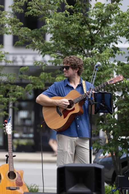 Hilltoppers and community members participated in the annual Duncan Hines Days. Image features the live band.