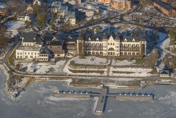 Grand Hotel Saltsjöbaden; built in 1890s by the Wallenberg family

photo by Arild Vågen 