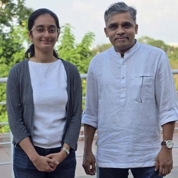 Gautami Thakur with Prof. Praveen Vemula 
