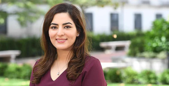 Headshot of Dr. Elham Azizi