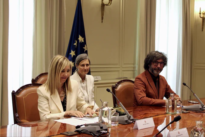 La presidenta del TS y del CGPJ, Isabel Perelló, y el vocal del CGPJ Carlos Hugo Preciado
