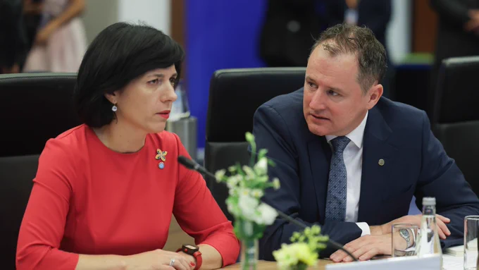 Deputy Minister @LinaKassianidou chairs today's discussions on:
🔹Protecting cultural rights and heritage 
🔹Combating the illicit trafficking of cultural goods

#CY2026EU 🇨🇾🇪🇺