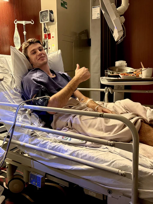 Oscar Steene gives the thumbs up.