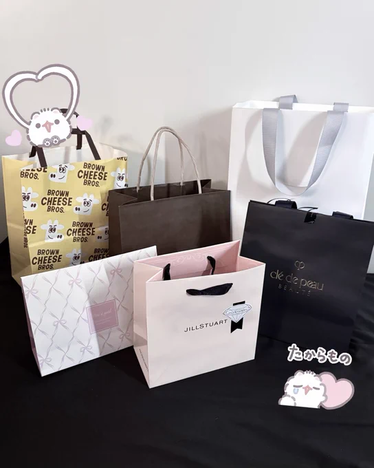りぼんちゃんらびちゃん
2人ともかわいくしてきてくれてプレゼントもかわいいなって思ってたコスメで✨ネ申✨
2人の男装がガチで見たいから是非やってくださいね。まどマギ廻天verのコスもしましょうჱ̒> ̫ <
またコスイベで会おう❗️

いのうえさん
短い時間であんまり話せなかったけど来てくれて嬉しかったです(ᴗ ᴗ)差し入れもありがとうございました！ゆっくり話せる時に話したいからまた会おうねჱ̒ᐡᴖ ·̫ ᴖᐡ

ほのかちゃん
丁度1年ぶりくらいに会えて、会えると思ってなかったのもあって嬉しすぎた(ᵕ ̫ ᵕ̩̩)のみたい！って言ったシャンパンも飲ませてくれて、ほまにしあわせ😭またすぐ会いたいよ〜、、
(あんまり覚えてないけどおそらく醜態を晒してごめん……)