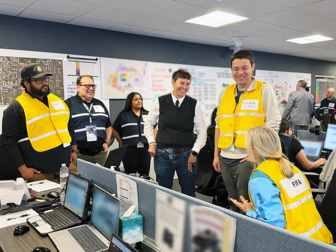 team of people working together to help keep fans, visitors, and communities safe. Yesterday, Cal OES Director Caroline Thomas Jacobs visited our team at the FIFA LA Joint Tactical Operations Center and Joint Information Center, where local, state, and federal partners are coordinating in real time to support a safe and memorable World Cup experience across California