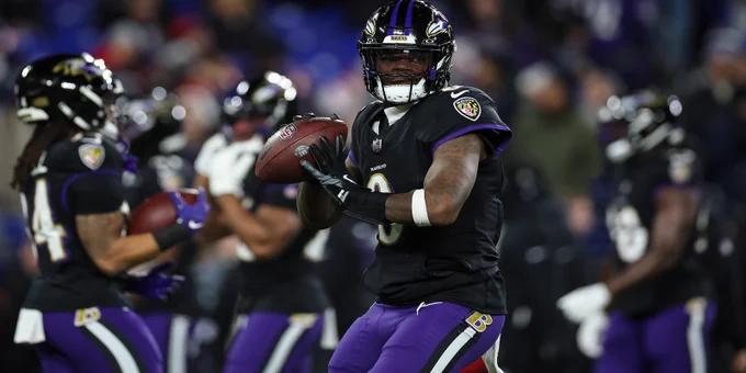 Watch: Lamar Jackson trades the playbook for a TikTok shift