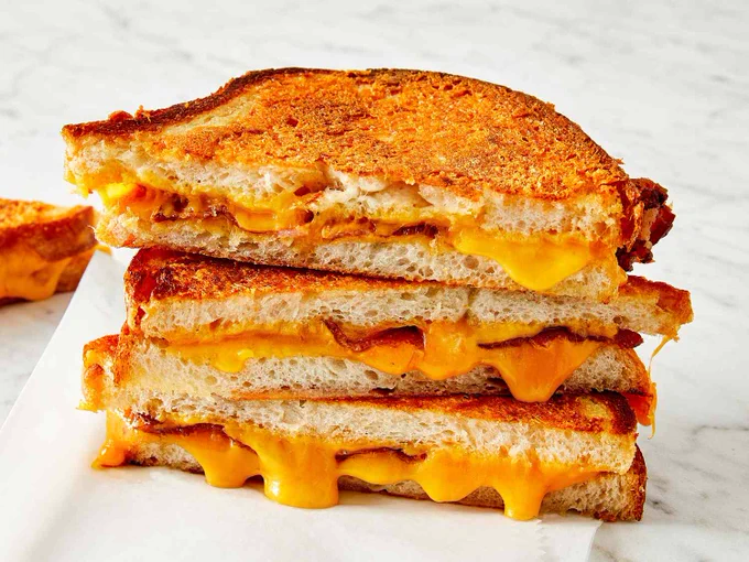 a grilled cheese sandwich