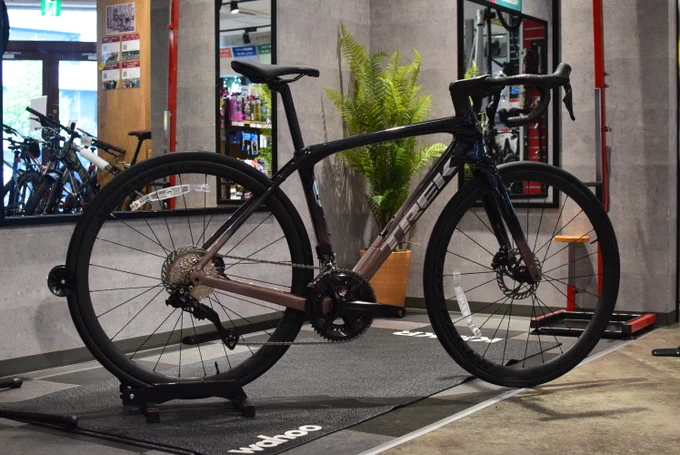 Trek Domane SL 6 Gen 4 52サイズ 2026年モデル