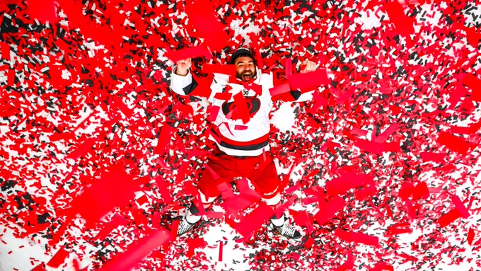 Photo of Jordan Martinook in the confetti