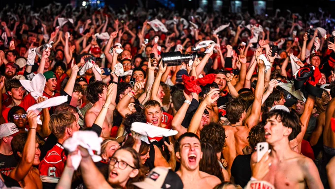 Photo of outside the Lenovo Center