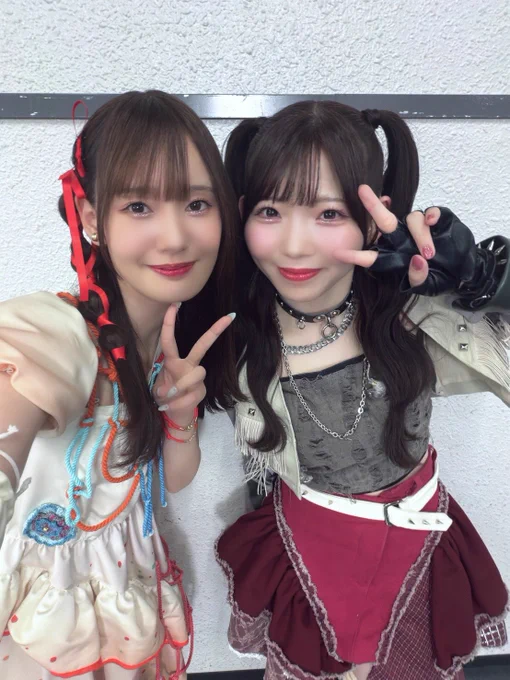 花海咲季役の長月あおいちゃんとのお写真です！
色が白くて本当に可愛いねぇ🥰
