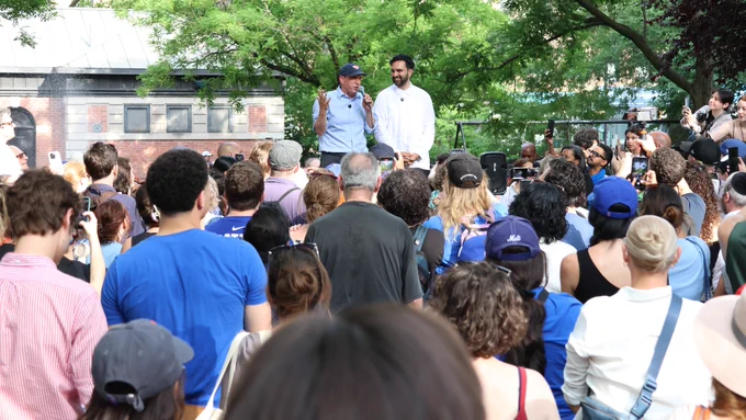 Speaking to a large crowd alongside Zohran Mamdani.