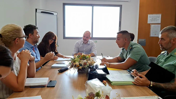Momento durante la reunión de la Junta.