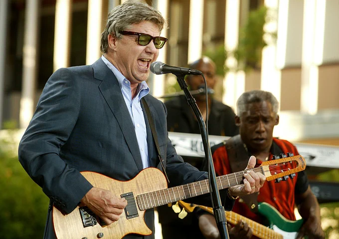Steve Miller Band - BURBANK, CA - SEPTEMBER 12: Steve Miller Band performs on the "Tonight Show with Jay Leno" at the NBC Studios September 12, 2003 in Burbank, California. (Photo by Kevin Winter/Getty Images)