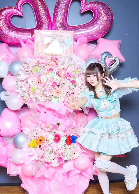 会いに来てくれてありがとう！！♡  ̖́-
楽しいから始まって楽しいで終われました♩
来てくれたから幸せだったよー！！！
みんなもゆっくり休んでね！！！💭💭💭