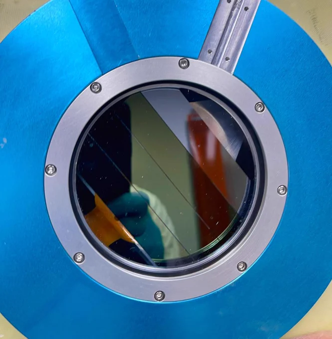 Four skipper CCD detectors mounted inside a cryogenic vacuum vessel.  https://news.fnal.gov/2024/06/revived-technology-utilized-to-count-individual-photons-from-distant-galaxies/