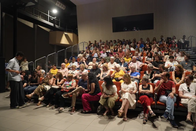 Presentació estudi usos lingüístics a la ciutadania