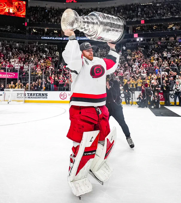 Photo of Frederik Andersen hoisting the Cup 