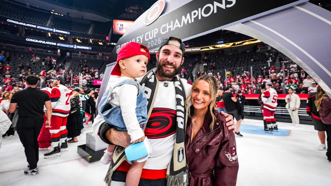Photo of Shayne Gostisbehere with his wife and son