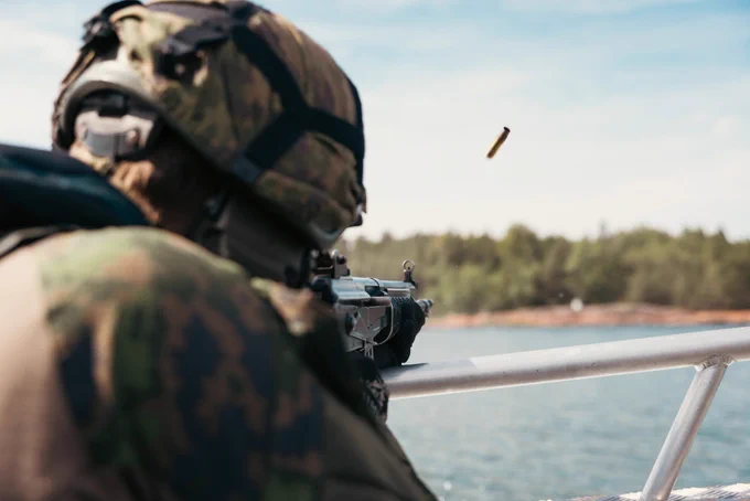 C: Rannikkoprikaati / Merivoimat / Puolustusvoimat