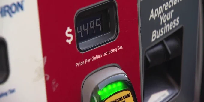 Experts urge patience on gas prices falling.