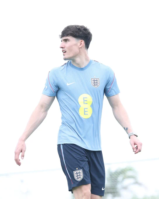 Tino Livramento looks on during an England training session.
