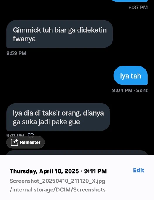 Langsung aku tanya, "Balikan?" di hari yang sama setelah aku melihat profile RP dia ada nama mantannya di sana, dan jawabannya seperti itu.