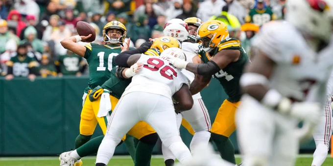 Packers QB Jordan Love had PFF's highest grade against these 2 coverages in 2025