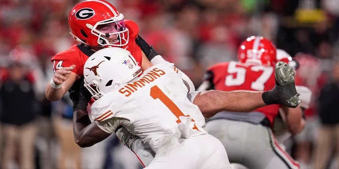 Countdown to Kickoff: Texas will lead the country in sacks this season