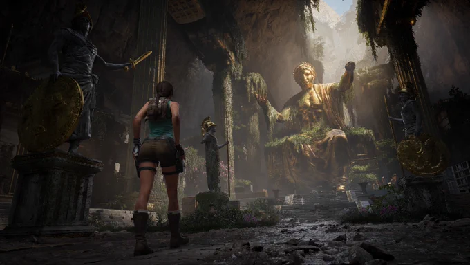 Lara Croft in Midas Temple.