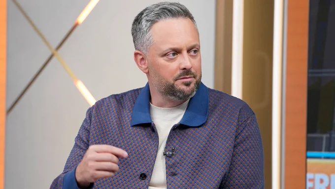 Nate Bargatze Faces Backlash After White House UFC Appearance
