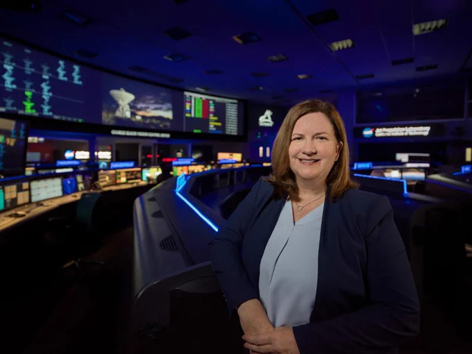 Kathleen Harmon, Artemis II Mission Interface Manager for NASA's Deep Space Network, in the Charles Elachi Mission Control Center at NASA’s Jet Propulsion Laboratory in Southern California. Credits: NASA/JPL-Caltech