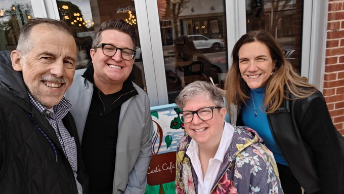 A great afternoon of reconnecting, reminiscing, and celebrating!
Recently, John Huebler, Casey Renn, Senior Associate Director of Annual Giving at Northwestern University's Kellogg School of Management, Laura Weinman, Founder of Atlas Antiques & Artifacts and former KEES colleague, and Heather Eddy, CEO and President of KEES, joined together for a wonderful gathering at Curts Café in Evanston, IL.

#KEESOutAndAbout #Evanston #Northwestern
