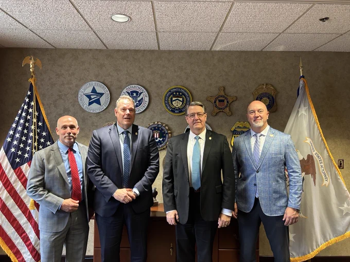 Picture from left to right.  DEA Dallas Division ASAC Brian Epps, Principal Deputy Administrator Daniel Salter, The U.S. Attorney for the Western District of Oklahoma Robert “Bob” Troester and Southcentral Region ACO Jon Pullen