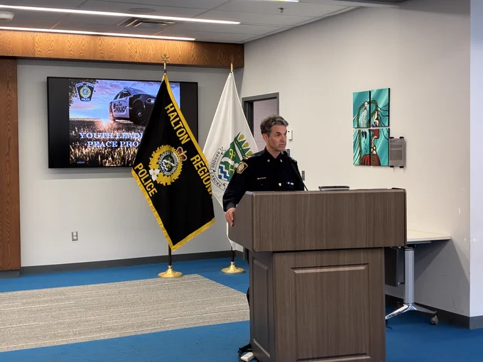 Kevin Maher, Deputy Chief of Police for the Halton Regional Police Service, shares remarks at the PEACE graduation.