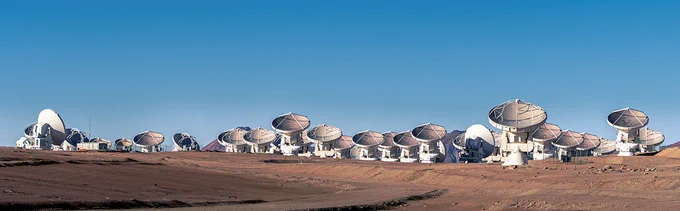 Observatorio ALMA en Chile y sus 66 antenas.