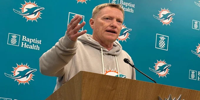 Watch new Dolphins coordinator bring refreshing energy to OTAs