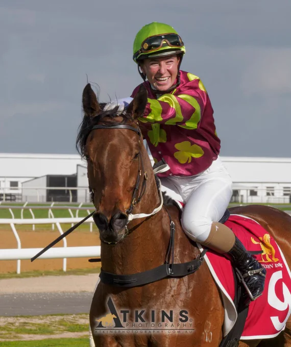 Cartoon Graveyard after winning the Murray Bridge Cup.