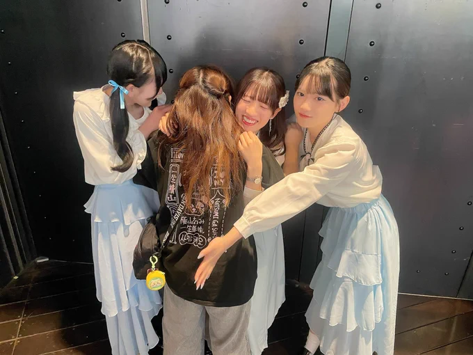 ひまり＆みおにめちゃくちゃ釣られてるんですけど、耐性なさすぎてなつみちゃんにどうしよう～と泣きついています。情けない。