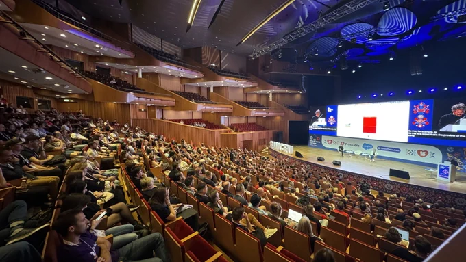 Live from WCEU from the crowd to the stage.